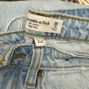 A&F The Loose High Rise Womens Jeans